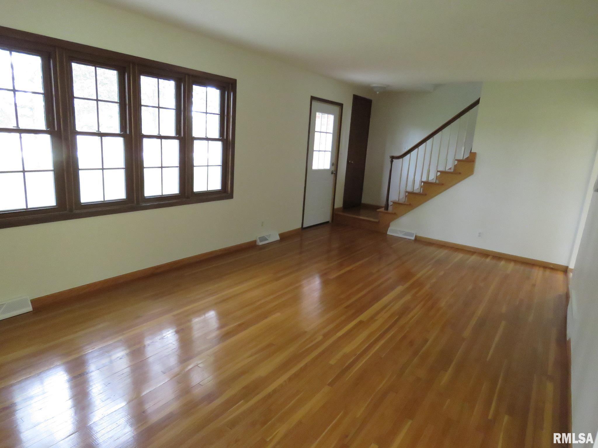 11500 Meredosia Road Albany, IL 61230 - Photo 8 of 35