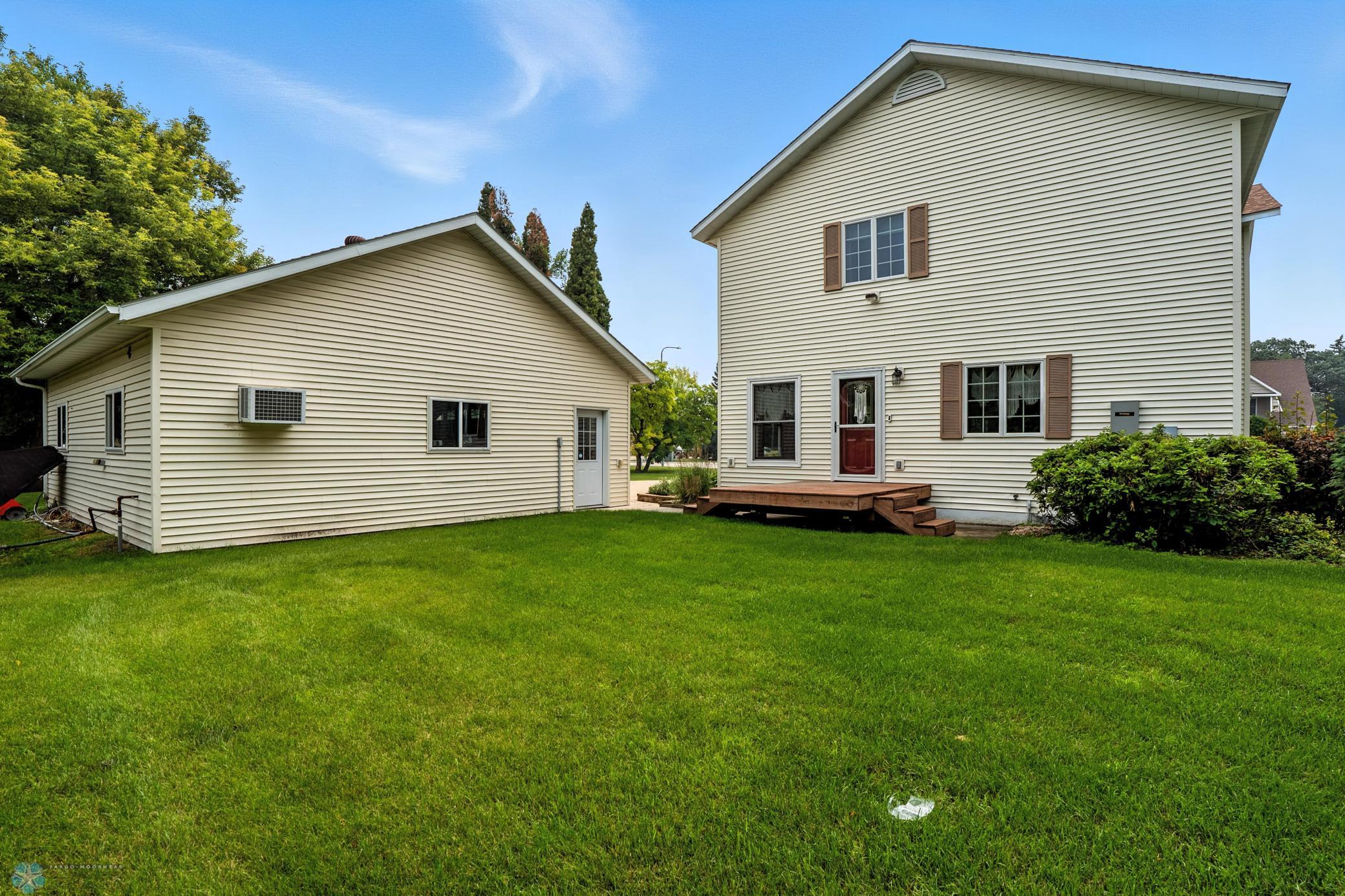 429 West Bridge Avenue Warren, MN 56762 - Photo 36 of 51