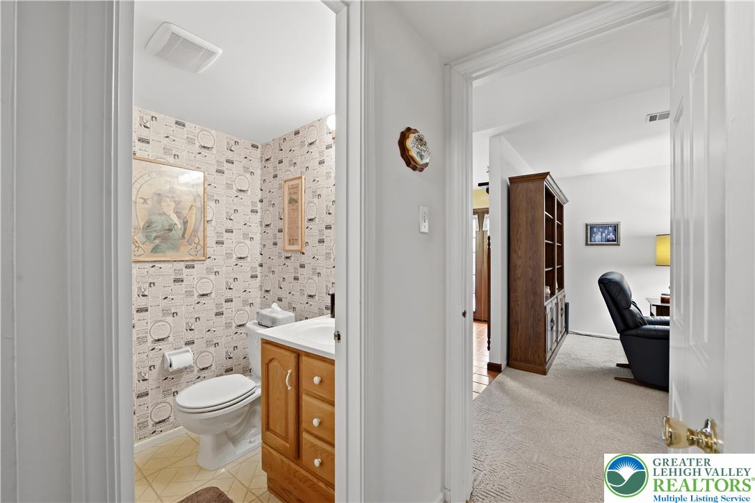 1700 Brandywine Road Allentown, PA 18104 - Photo 21 of 48 a bathroom with a toilet and a shower