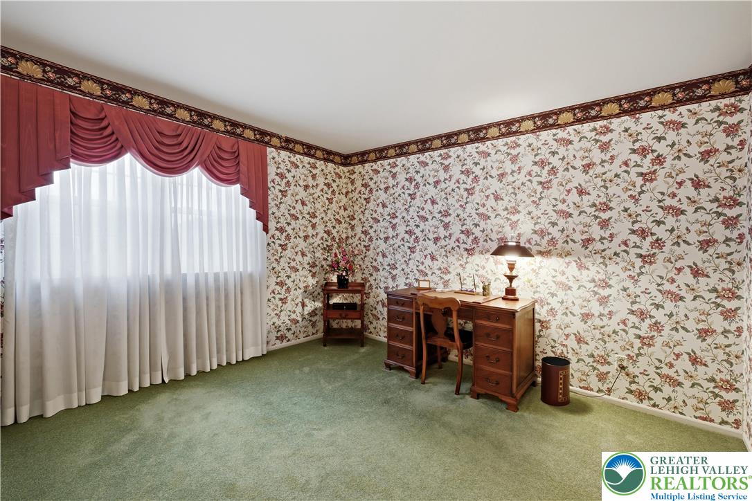 1700 Brandywine Road Allentown, PA 18104 - Photo 27 of 48 a bathroom with a bathtub and a shower