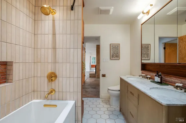 $1,395,000 | 5 Madrone Avenue, Woodacre, CA 94973