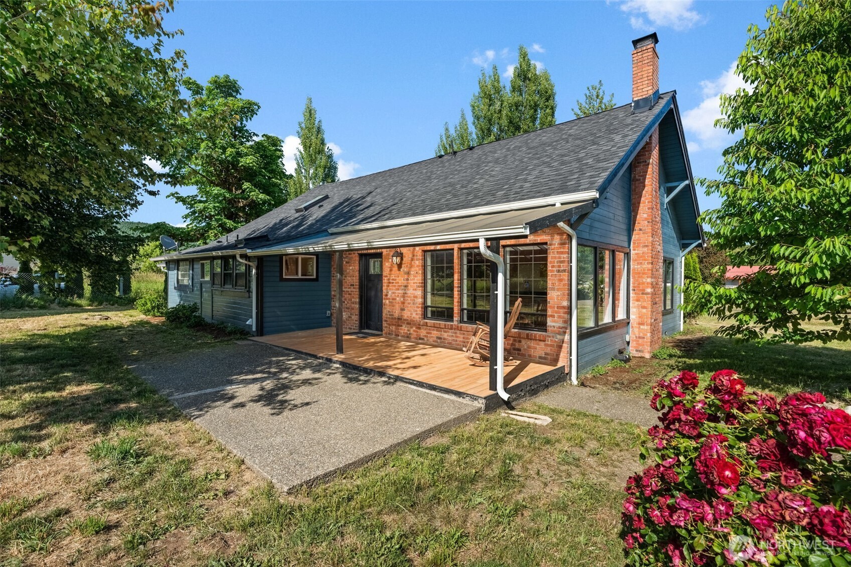 241 West Deyette Road Shelton, WA 98584 - Photo 3 of 40