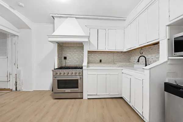 $2,245 | 319 5th Street, Unit 1, Union City, NJ 07087