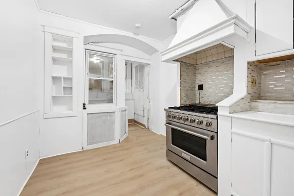 $2,245 | 319 5th Street, Unit 1, Union City, NJ 07087