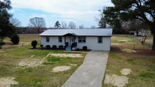 $259,900 | 19016 Highway 64, Williamston, NC 27892