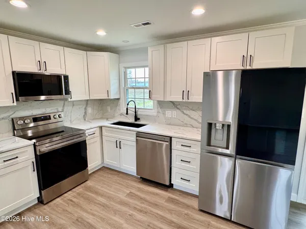 $259,900 | 19016 Highway 64, Williamston, NC 27892