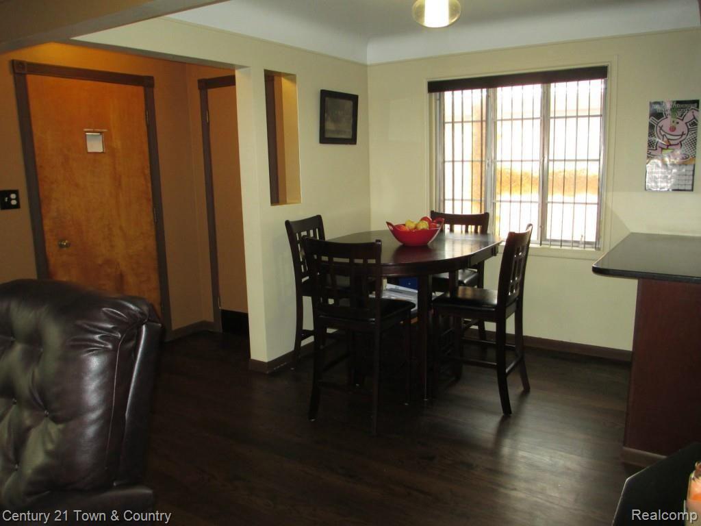 7269 State Park Center Line, MI 48015 - Photo 14 of 27 House pics October 2014 042.jpg