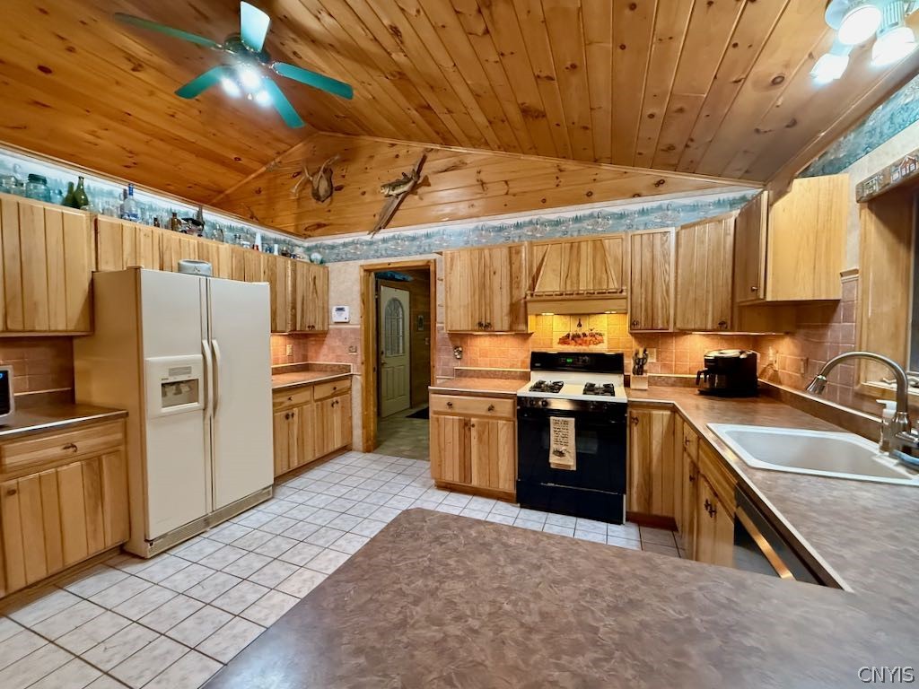 657 County Rte 48 Altmar, NY 13302 - Photo 26 of 47