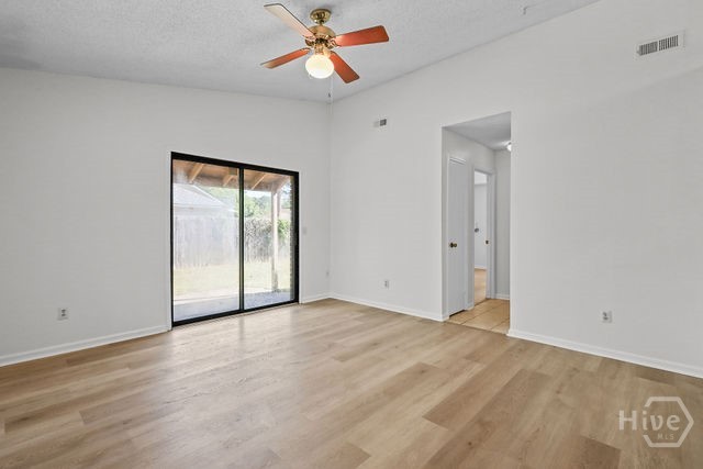 618 Scott Street Hinesville, GA 31313 - Photo 6 of 24