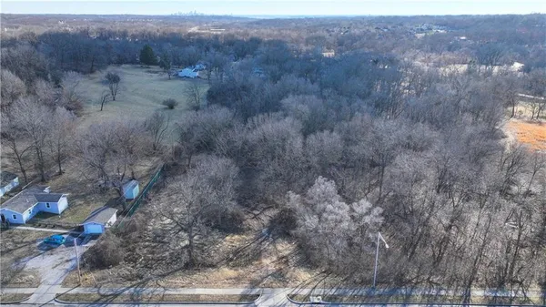$235,000 | 2701 Northwest 68th Street, Kansas City, MO 64151