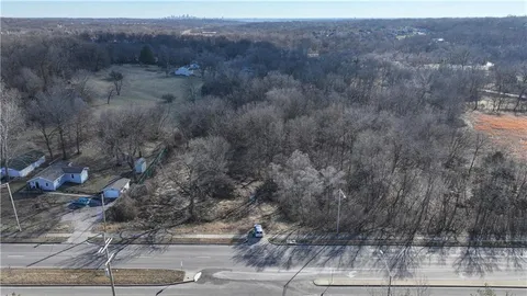 $235,000 | 2701 Northwest 68th Street, Kansas City, MO 64151