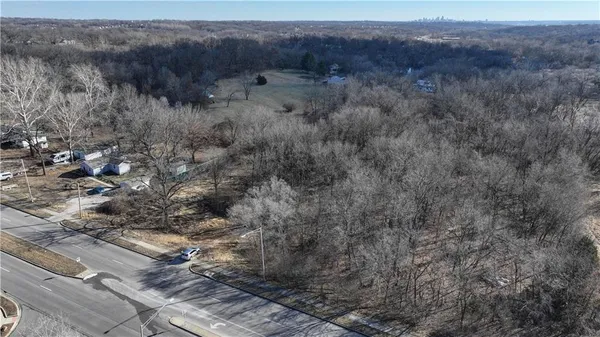 $235,000 | 2701 Northwest 68th Street, Kansas City, MO 64151