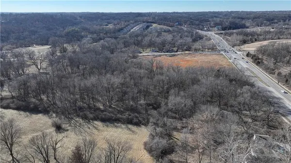 $235,000 | 2701 Northwest 68th Street, Kansas City, MO 64151