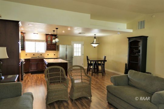 312 Ashton Street Ridgecrest, CA 93555 - Photo 4 of 35
