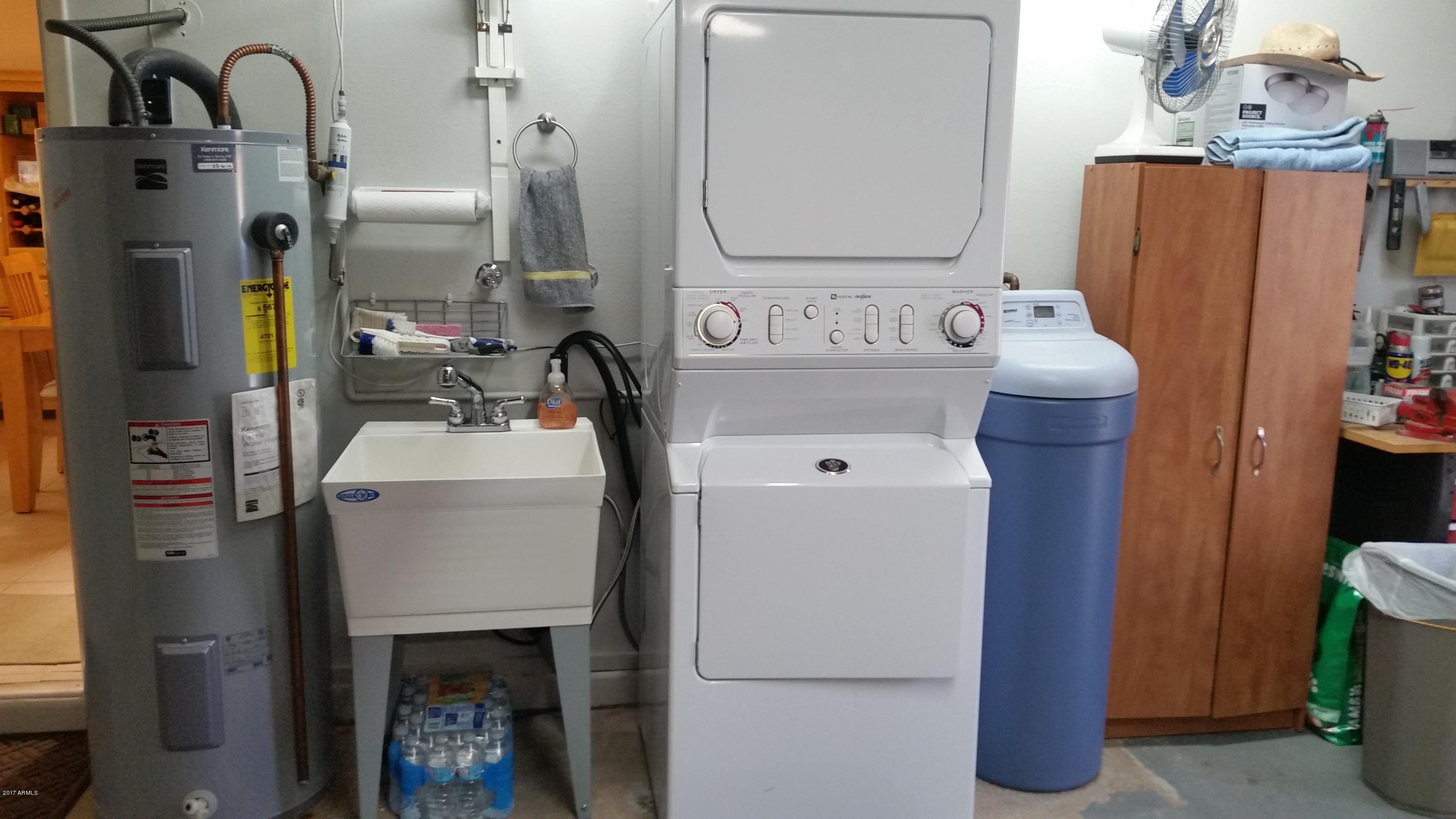 1643 West Royal Palm Road Phoenix, AZ 85021 - Photo 34 of 39 newer water heater sink water softner