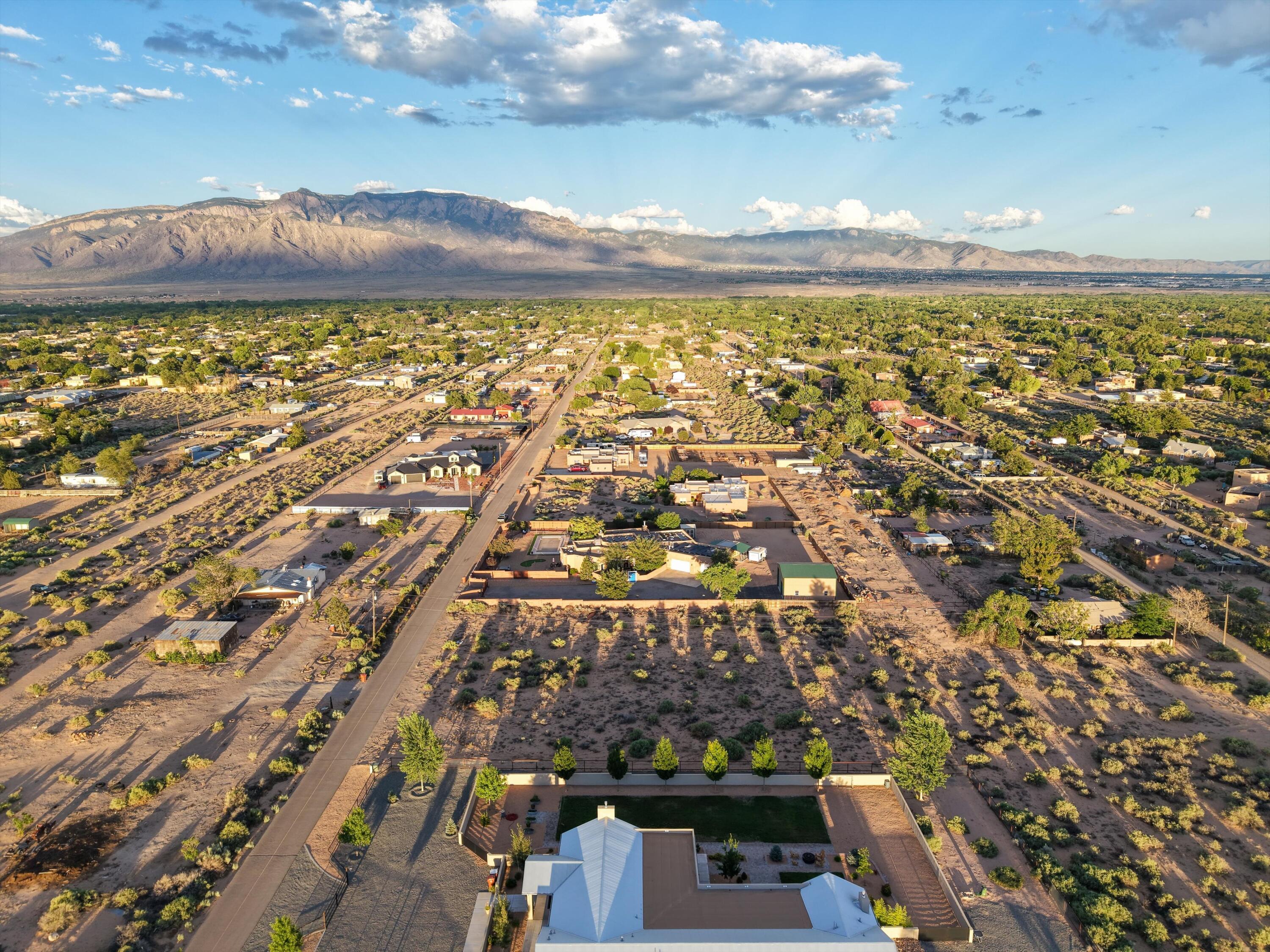 713 Perfecto Lopez Road Corrales, NM 87048 - Photo 13 of 14 Gallery Image 13