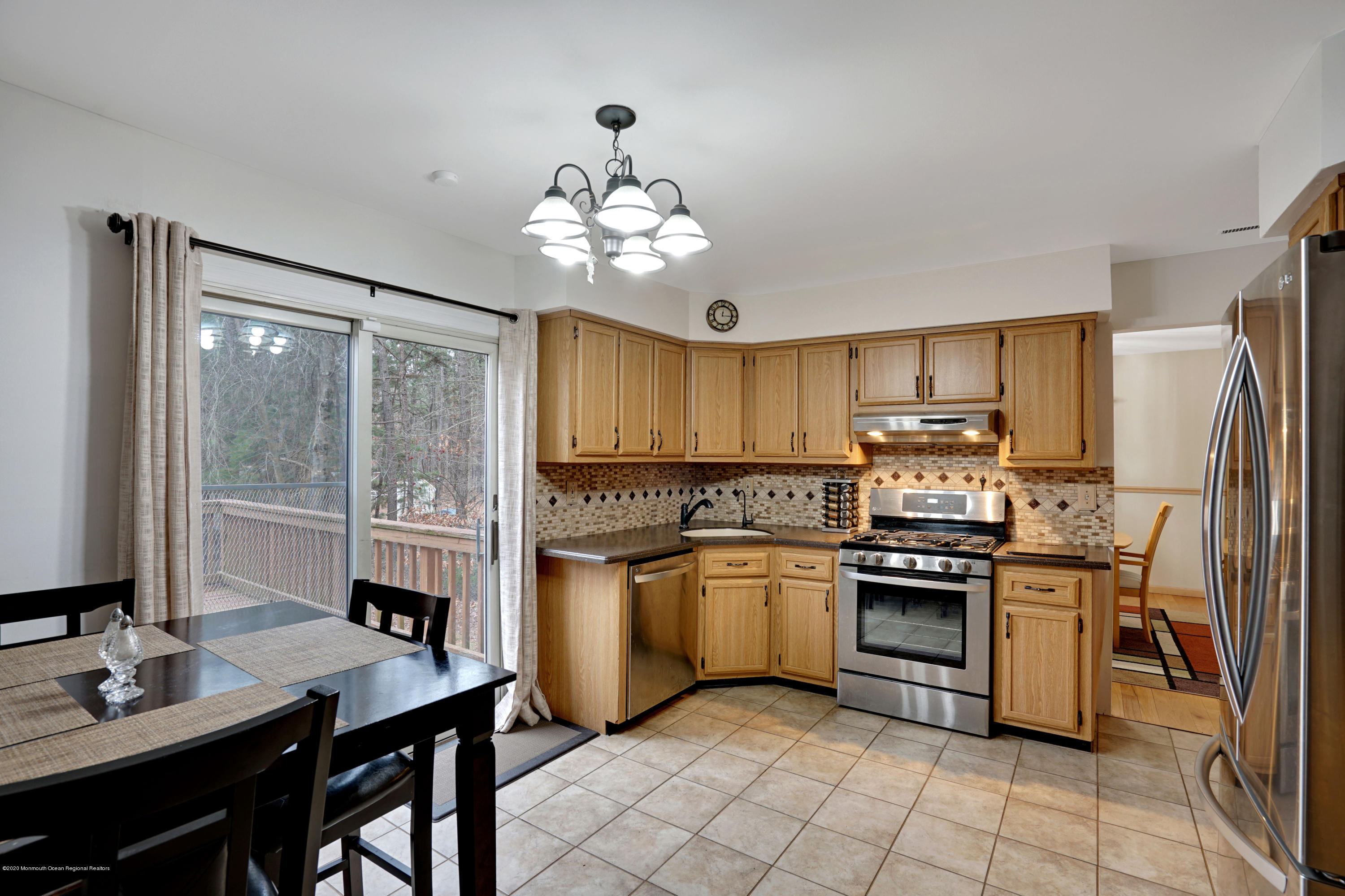 673 Anderson Road Jackson, NJ 08527 - Photo 7 of 24 016_dsc08004-dsc08008