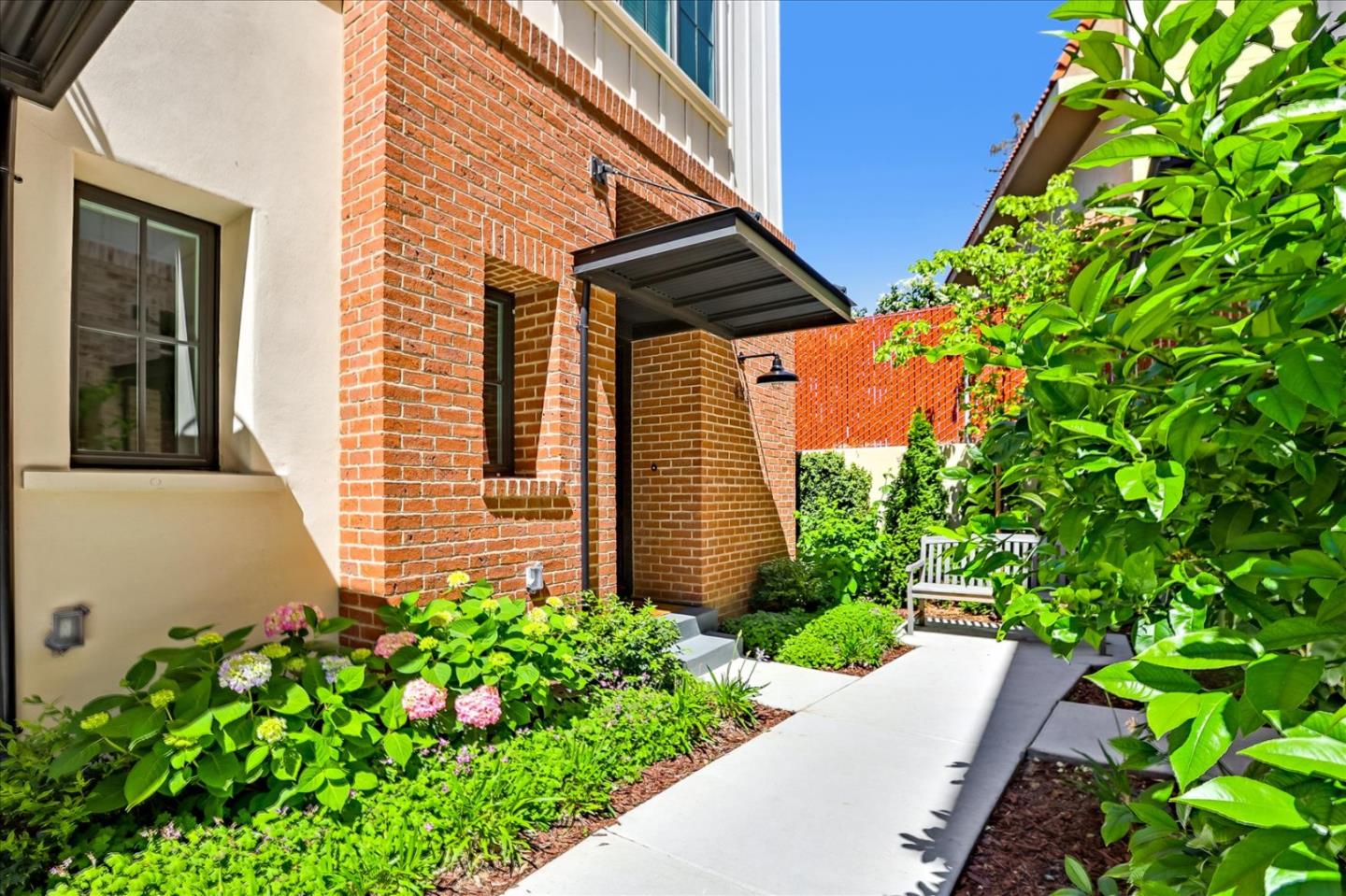 431 Robin Ridge Way Campbell, CA 95008 - Photo 3 of 40 Gallery Image 3