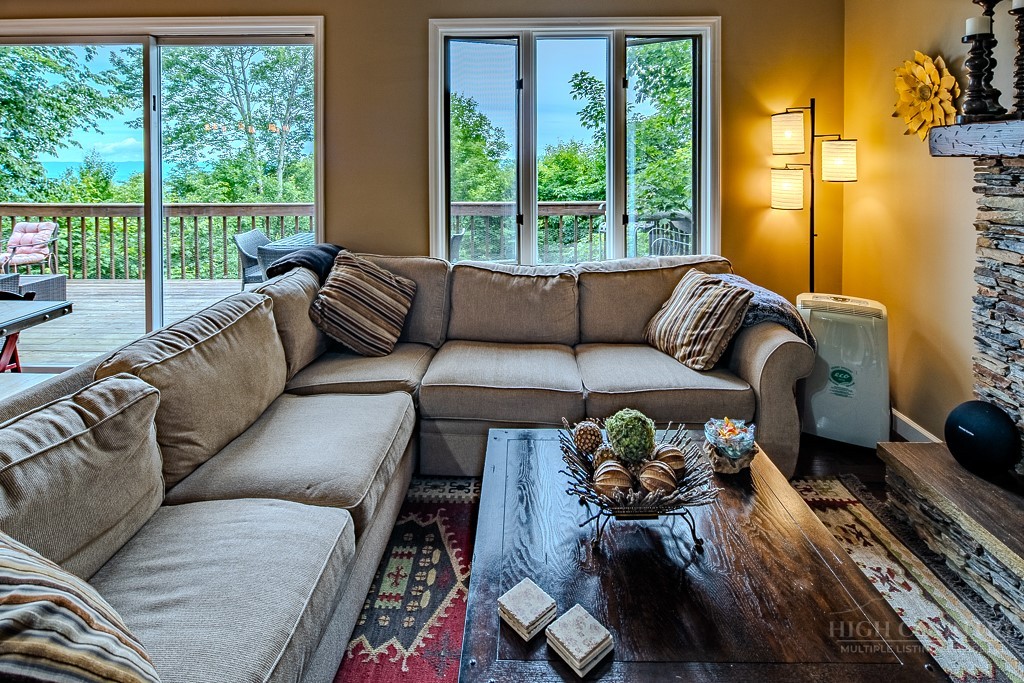 102 Red Oak Road Beech Mountain, NC 28604 - Photo 6 of 41