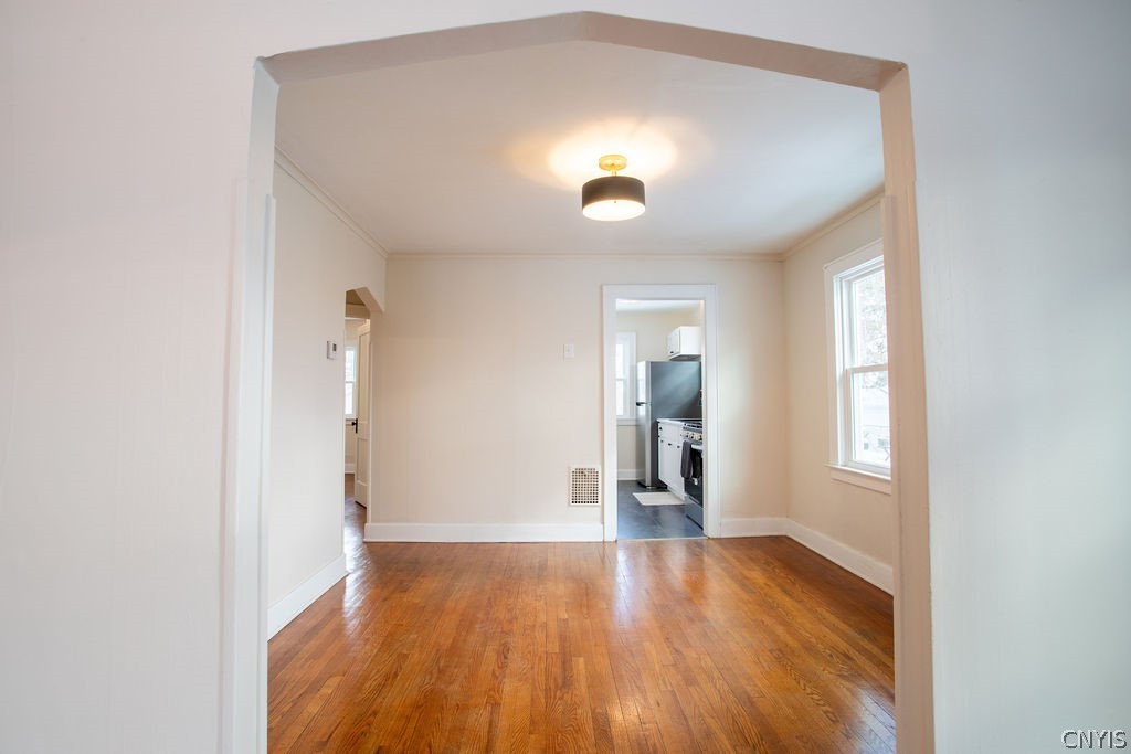 254 Rigi Avenue Syracuse, NY 13206 - Photo 7 of 28