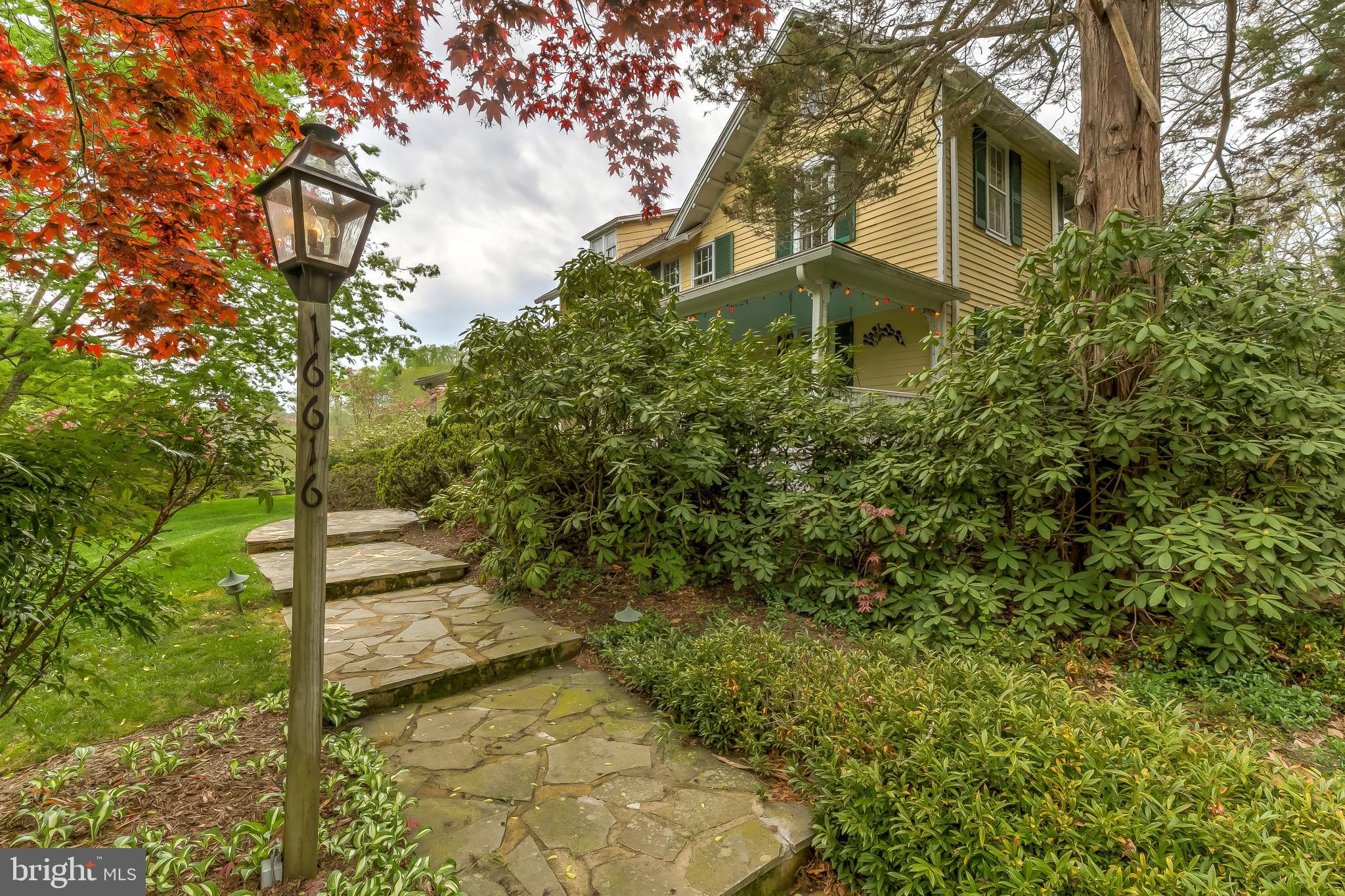 16616 Remare Road Monkton, MD 21111 - Photo 50 of 90 Stairway from side parking area