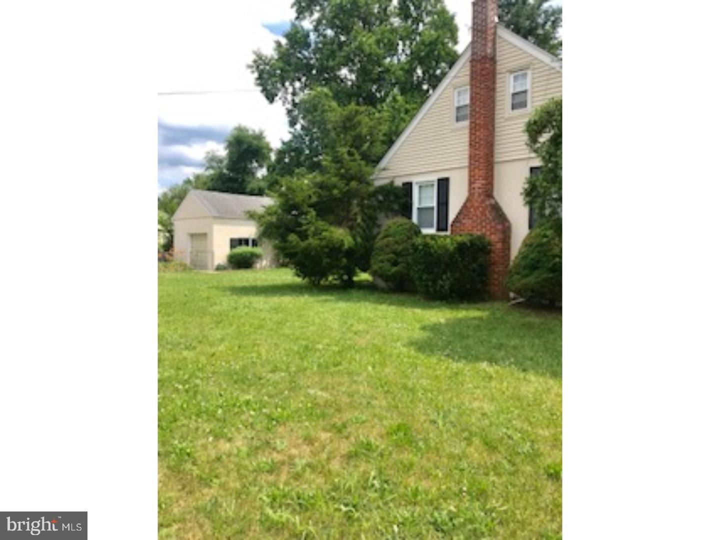 1203 Laurel Road Lindenwold, NJ 08021 - Photo 6 of 15 Exterior Side