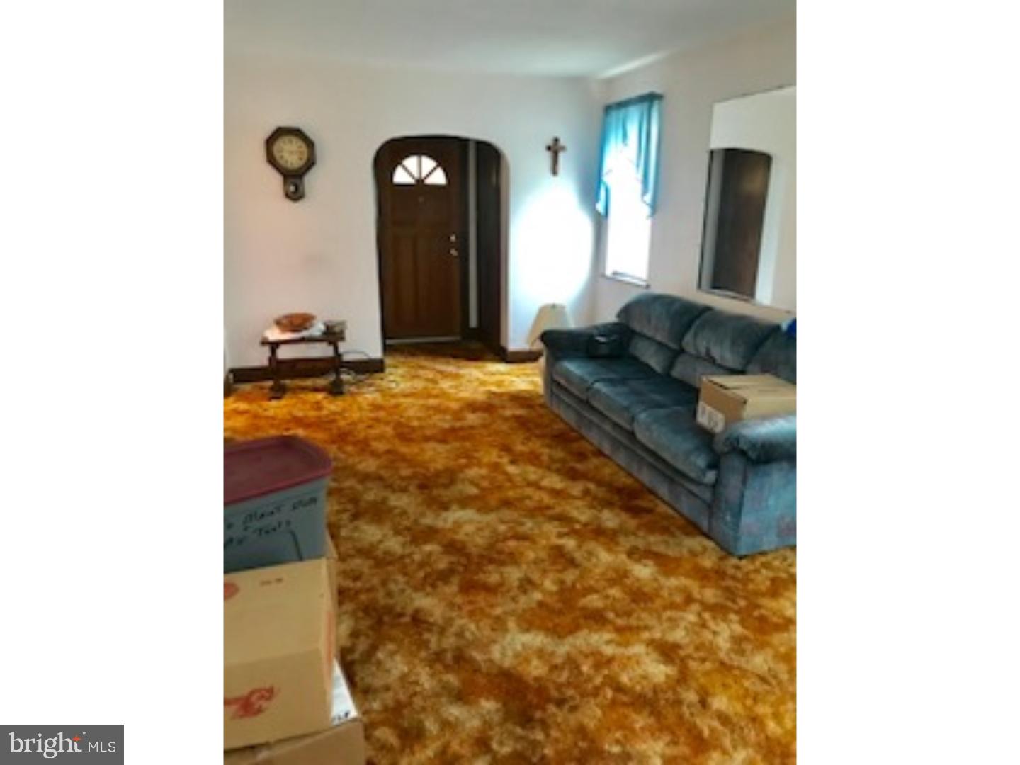 1203 Laurel Road Lindenwold, NJ 08021 - Photo 10 of 15 Living Room
