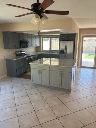 $1,950 | 4919 West Ironwood Drive, Glendale, AZ 85302