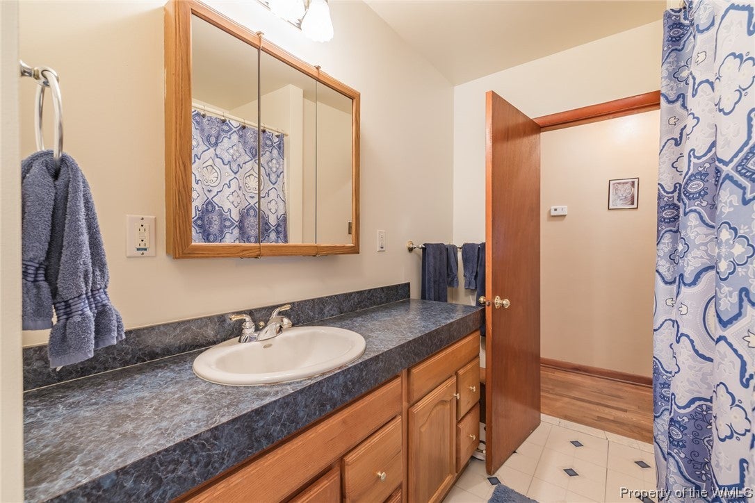 6544 Williams Landing Road Hayes, VA 23072 - Photo 12 of 20 Gallery Image 12