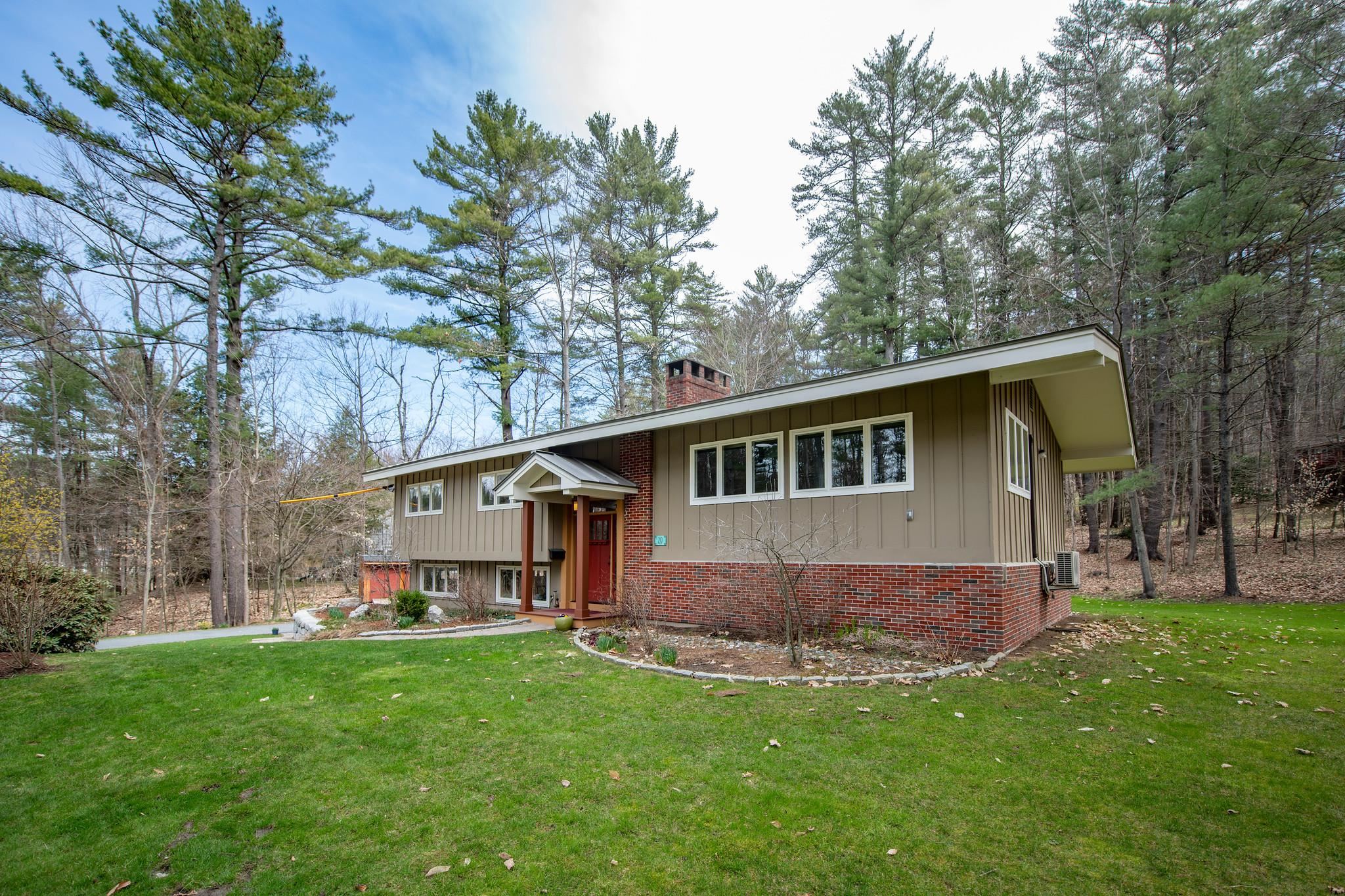 20 Kingsford Road Hanover, NH 03755 - Photo 1 of 27