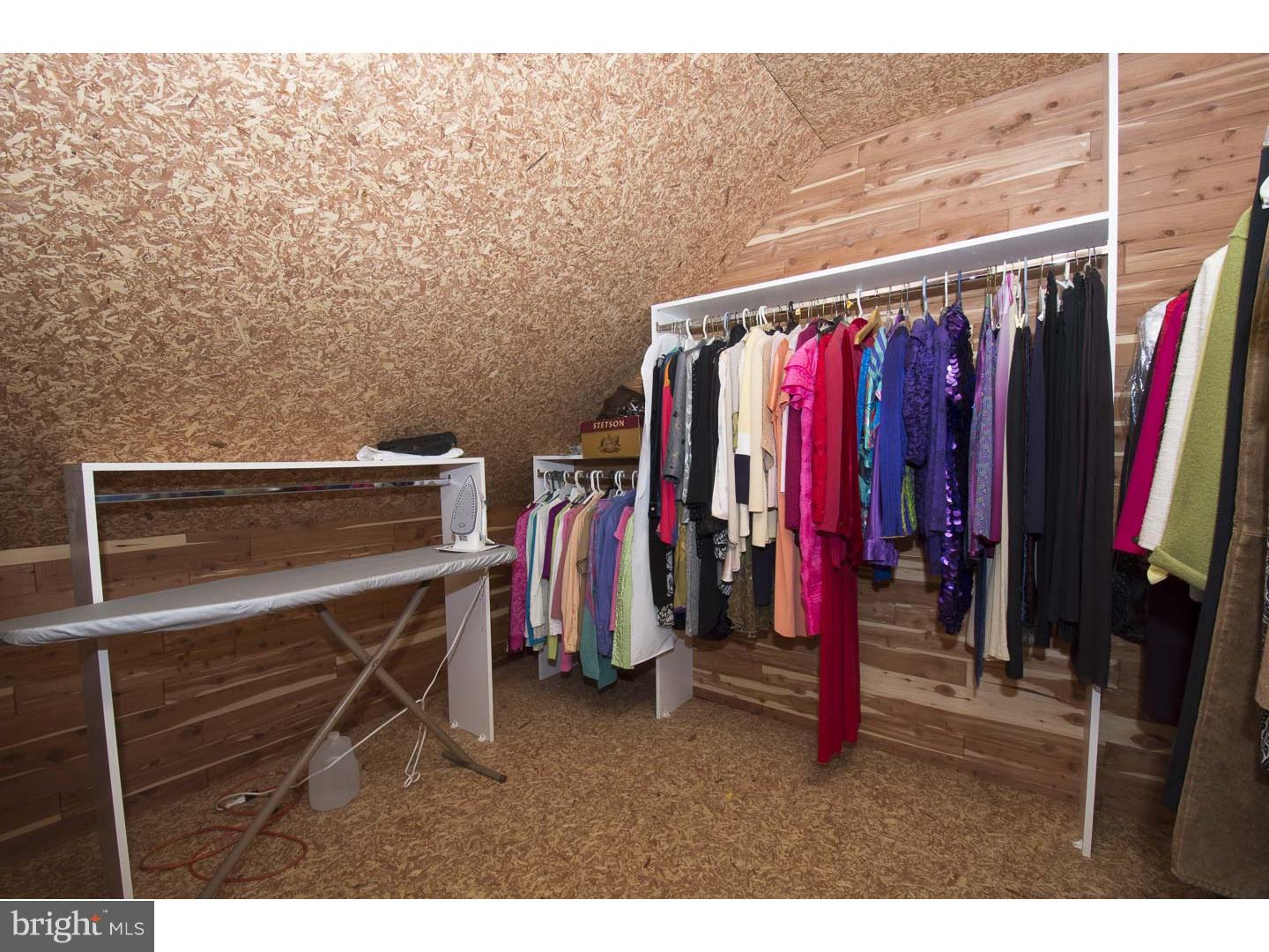 417 Waynesbrooke Road Berwyn, PA 19312 - Photo 19 of 22 Walk-in Closet
