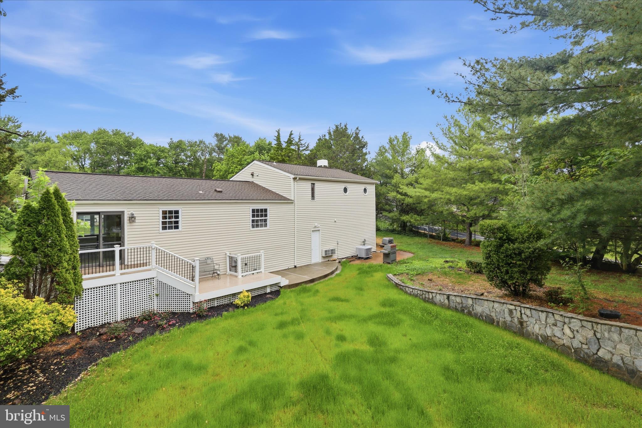 12821 Pinecrest Road Herndon, VA 20171 - Photo 33 of 42