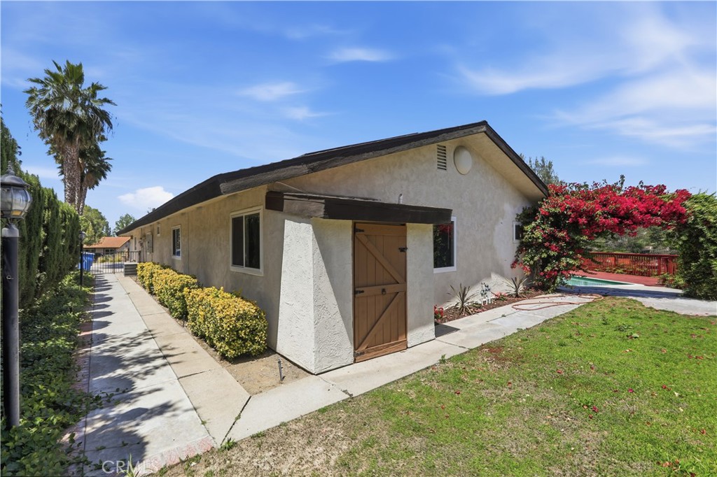 700 Vía Concepcion Riverside, CA 92506 - Photo 47 of 47