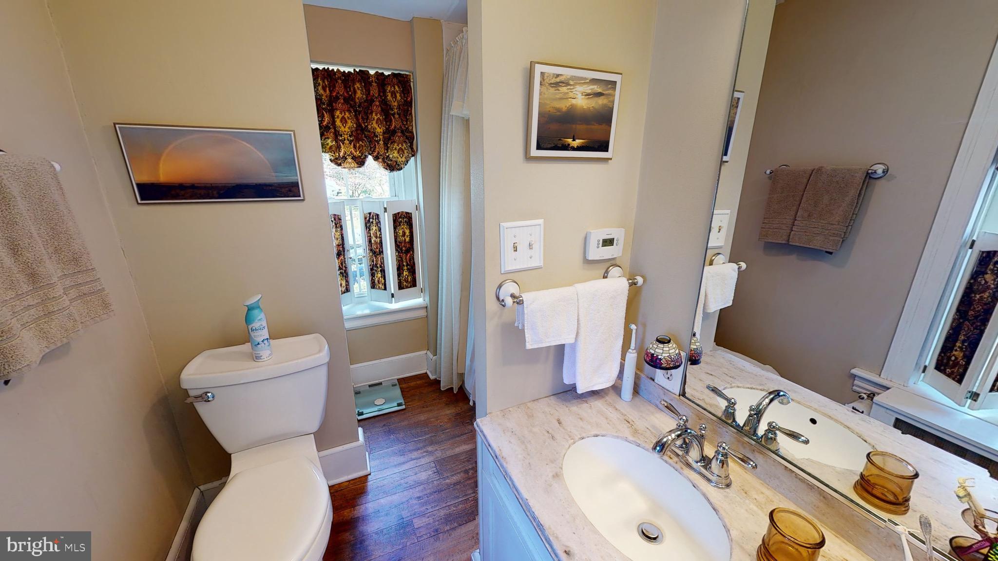 402 East Reliance Road Souderton, PA 18964 - Photo 25 of 77 A large upstairs bathroom!