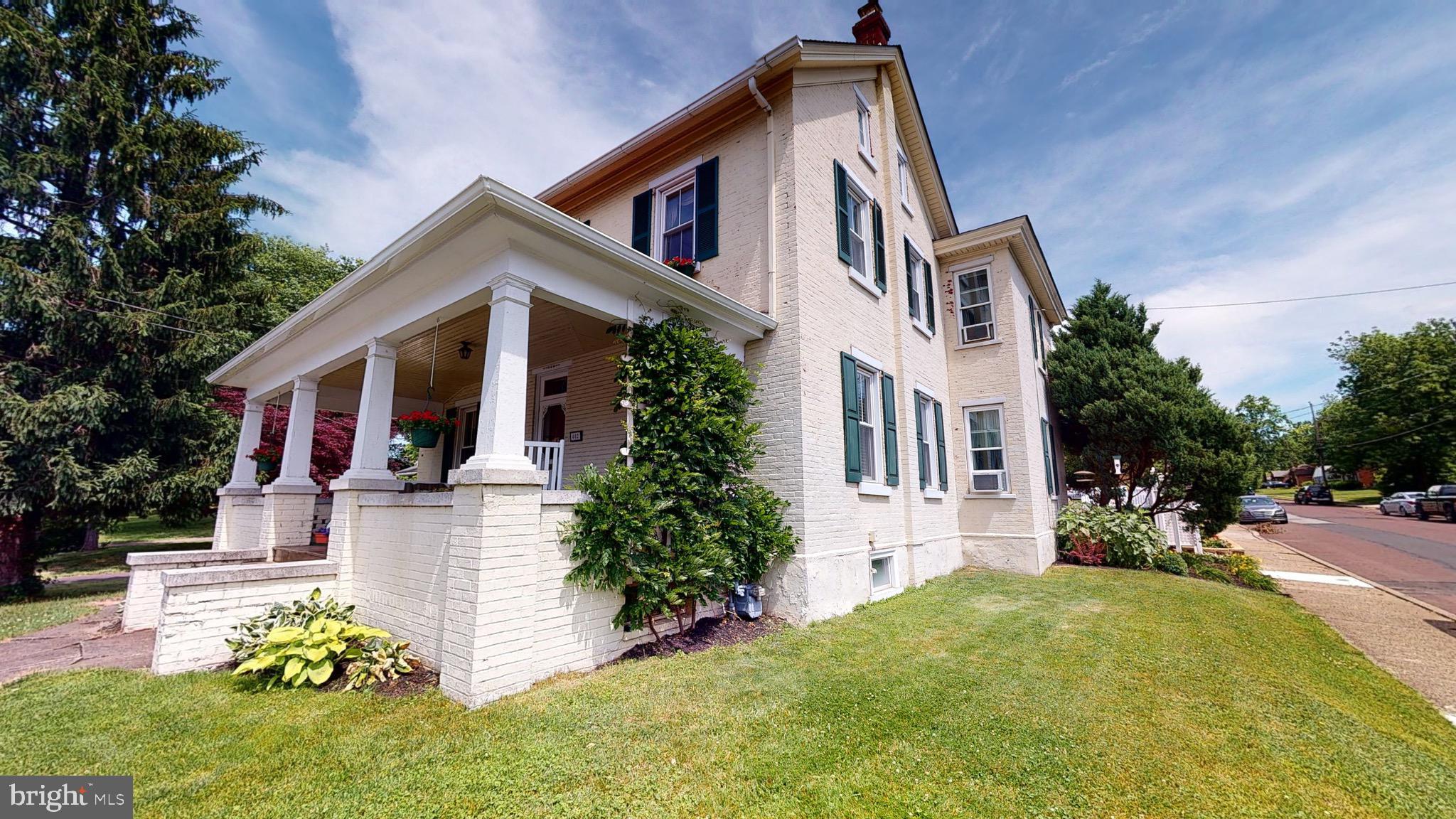 402 East Reliance Road Souderton, PA 18964 - Photo 37 of 77 A view of the home from the corner