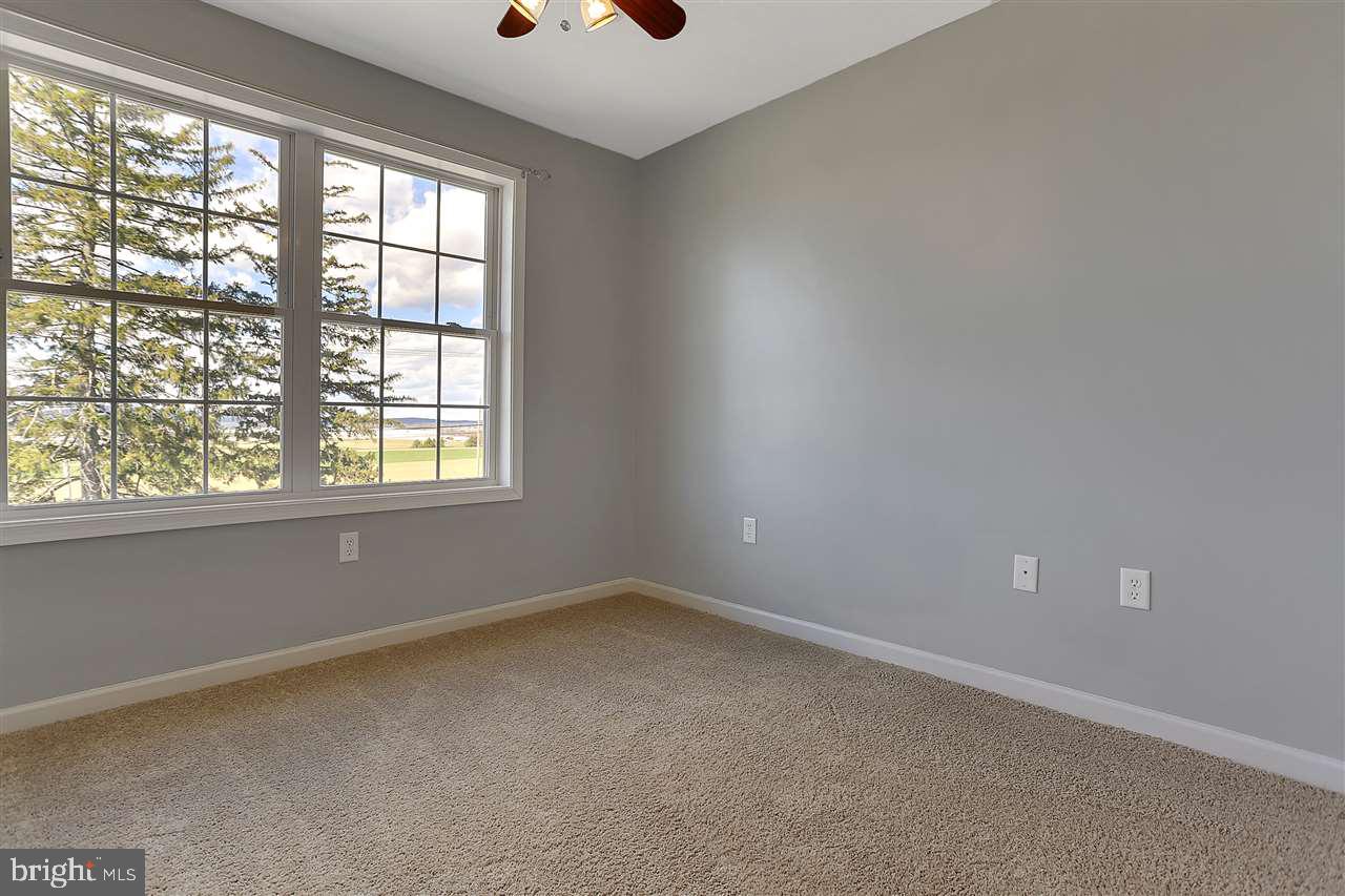4267 Board Road Manchester, PA 17345 - Photo 19 of 25 Gallery Image 19