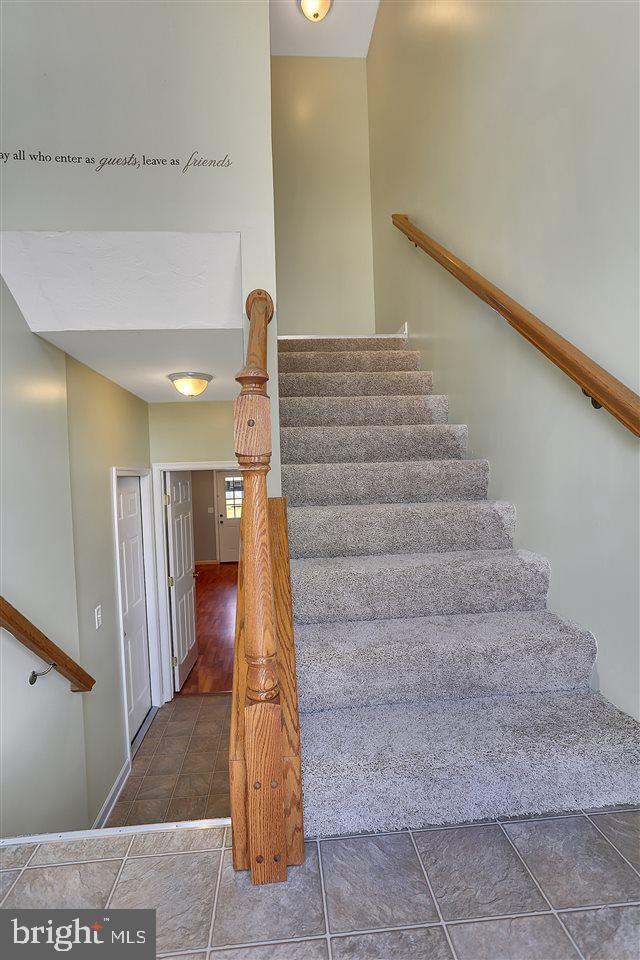 4267 Board Road Manchester, PA 17345 - Photo 3 of 25 Gallery Image 3