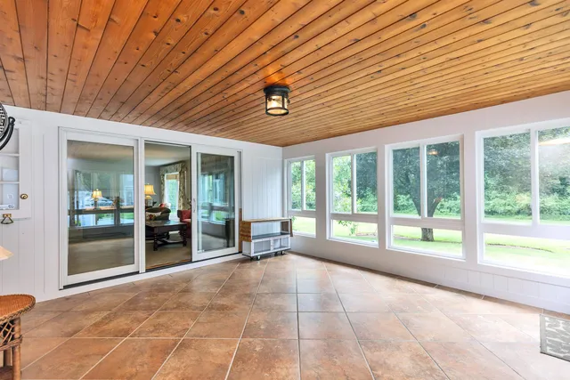 $1,600,000 | 16 Storybrook Lane, Amherst, NH 03031