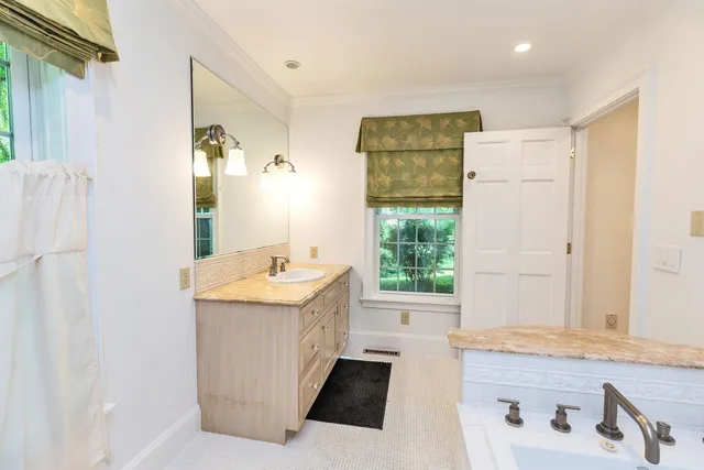 $1,600,000 | 16 Storybrook Lane, Amherst, NH 03031