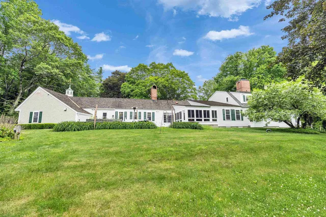 $1,600,000 | 16 Storybrook Lane, Amherst, NH 03031