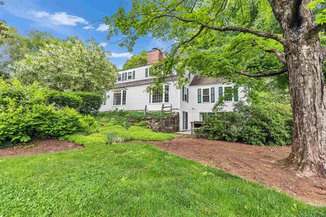 $1,600,000 | 16 Storybrook Lane, Amherst, NH 03031