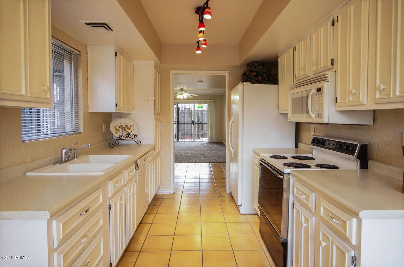2525 East Prince Road, Unit 54 Tucson, AZ 85716 - Photo 5 of 17