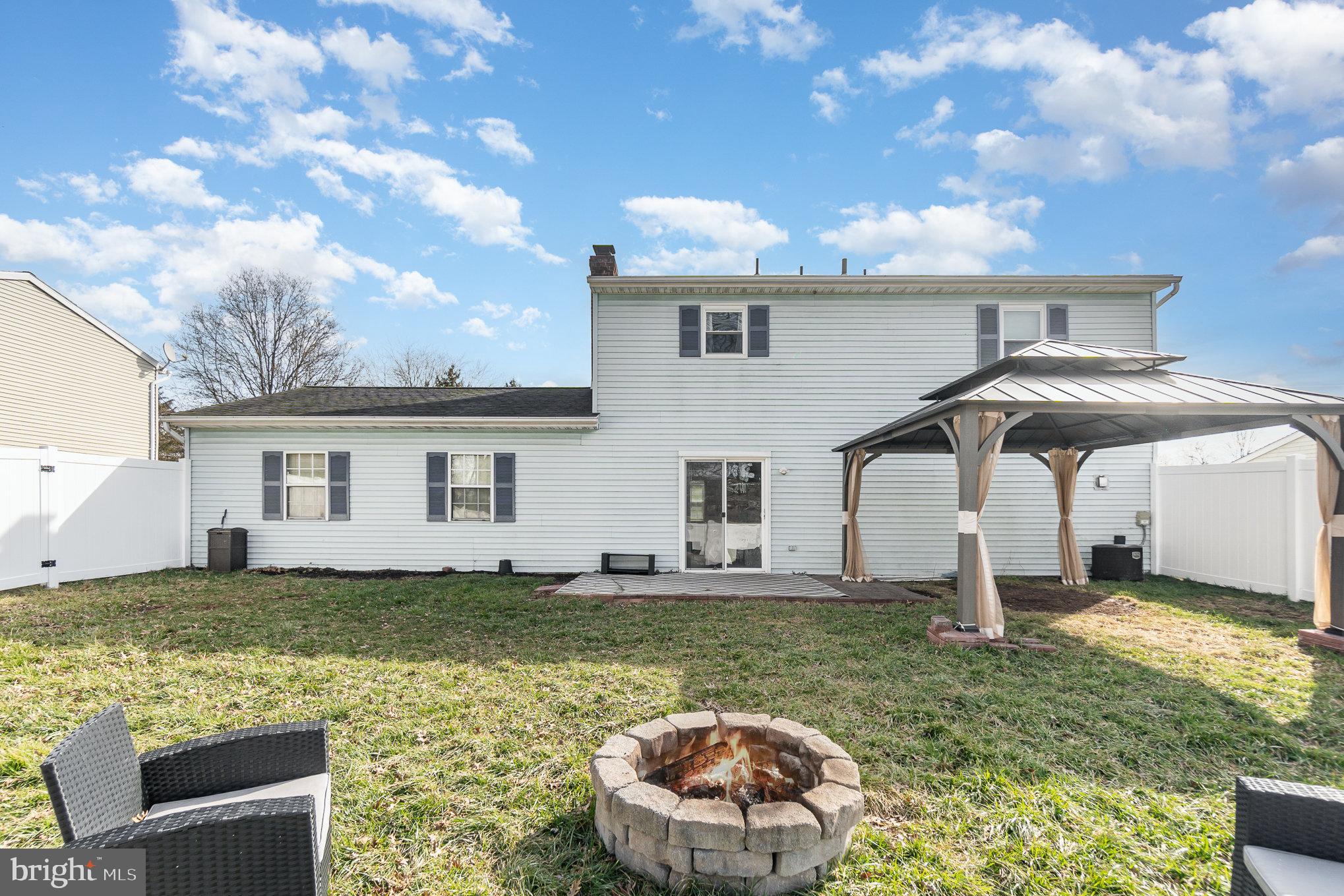 2333 Heather Road York, PA 17408 - Photo 26 of 28 Gallery Image 26
