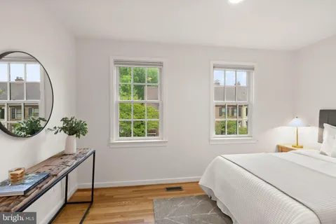 $860,000 | 1242 Michigan Court, Alexandria, VA 22314
