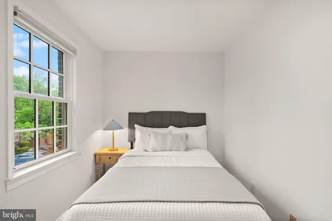 $860,000 | 1242 Michigan Court, Alexandria, VA 22314