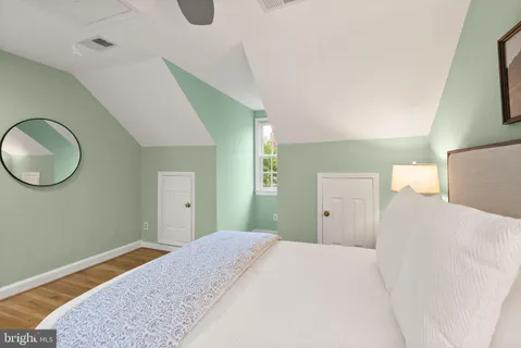 $860,000 | 1242 Michigan Court, Alexandria, VA 22314