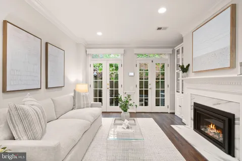 $860,000 | 1242 Michigan Court, Alexandria, VA 22314