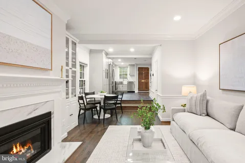 $860,000 | 1242 Michigan Court, Alexandria, VA 22314
