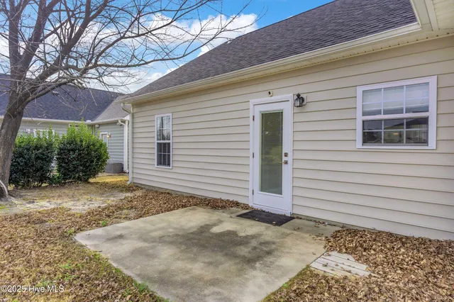 $312,000 | 106 Tylers Cove Way, Winnabow, NC 28479