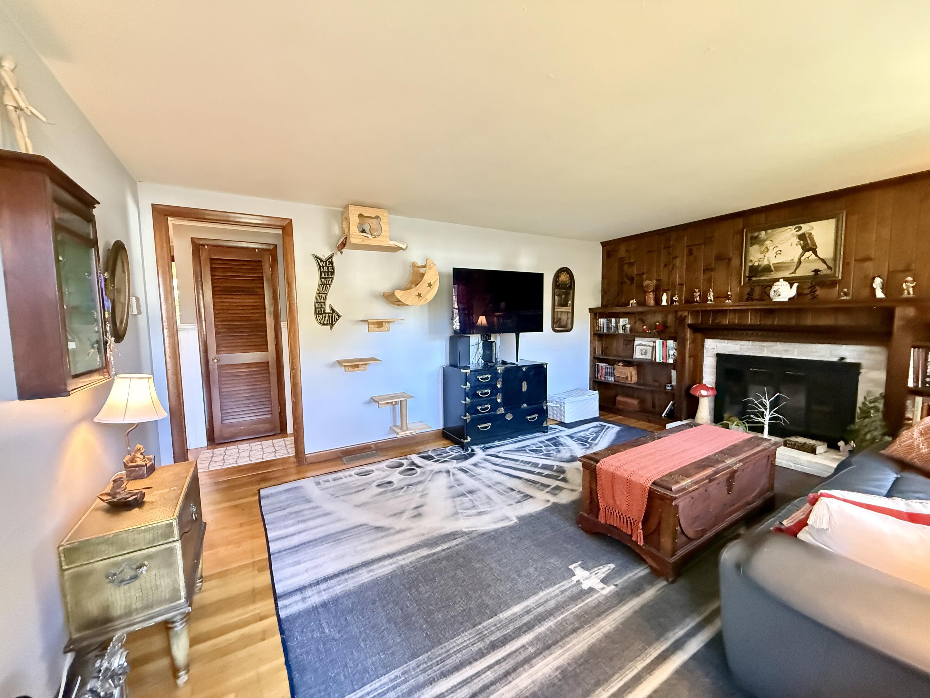 23 Circuit Road North West Yarmouth, MA 02673 - Photo 2 of 33 IMG_2418